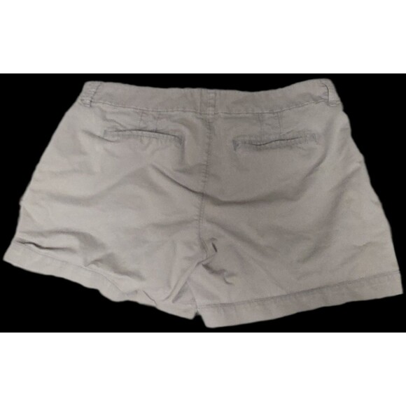 OLD NAVY Gray Khaki Women’s Shorts Size 10 - Picture 2 of 5